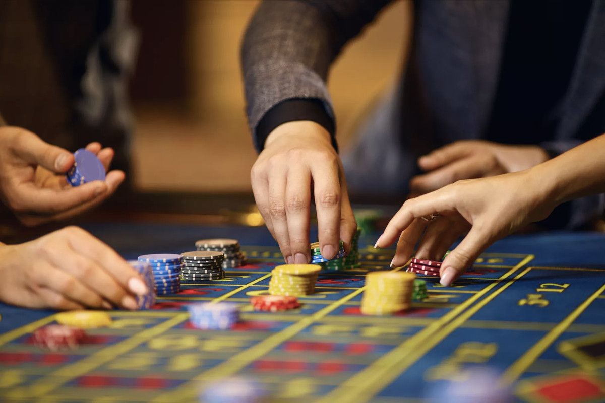 William Hill کیسینو میں لاٹری گیمز میں حصہ لیں۔